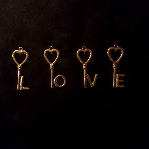 L O V E  Letters Key Charms - Picture 1 of 6